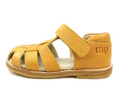 Arauto RAP sandal yellow med velcro